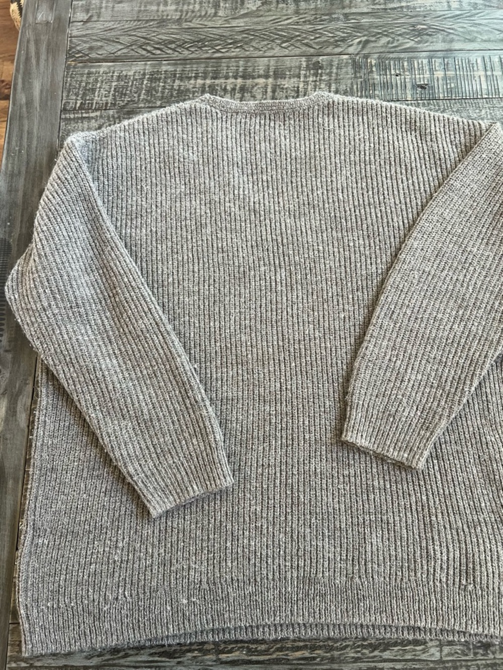 Jenni Kayne Women’s V-Neck Ribbed Sweater in Light Taupe - Picture 6 of 12